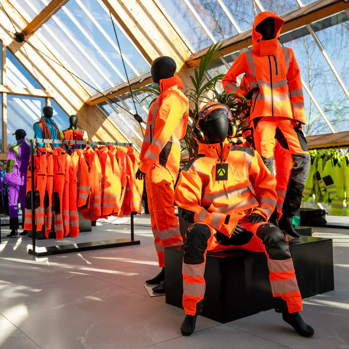 Showroom of chainsaw PPE